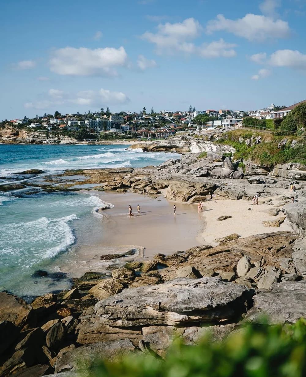 Sydney’s mystery beach at Mackenzies Bay