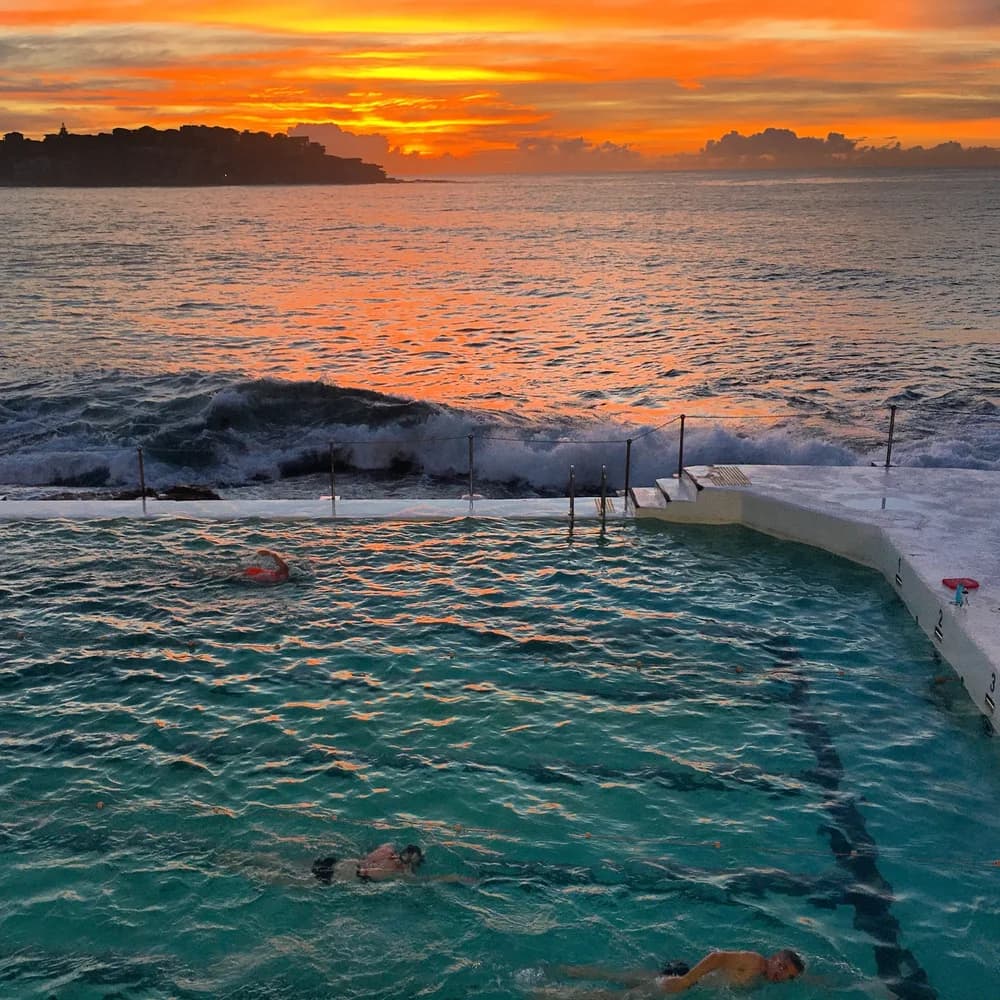 ¿Puede el público nadar en la piscina de mar de Bondi Icebergs?