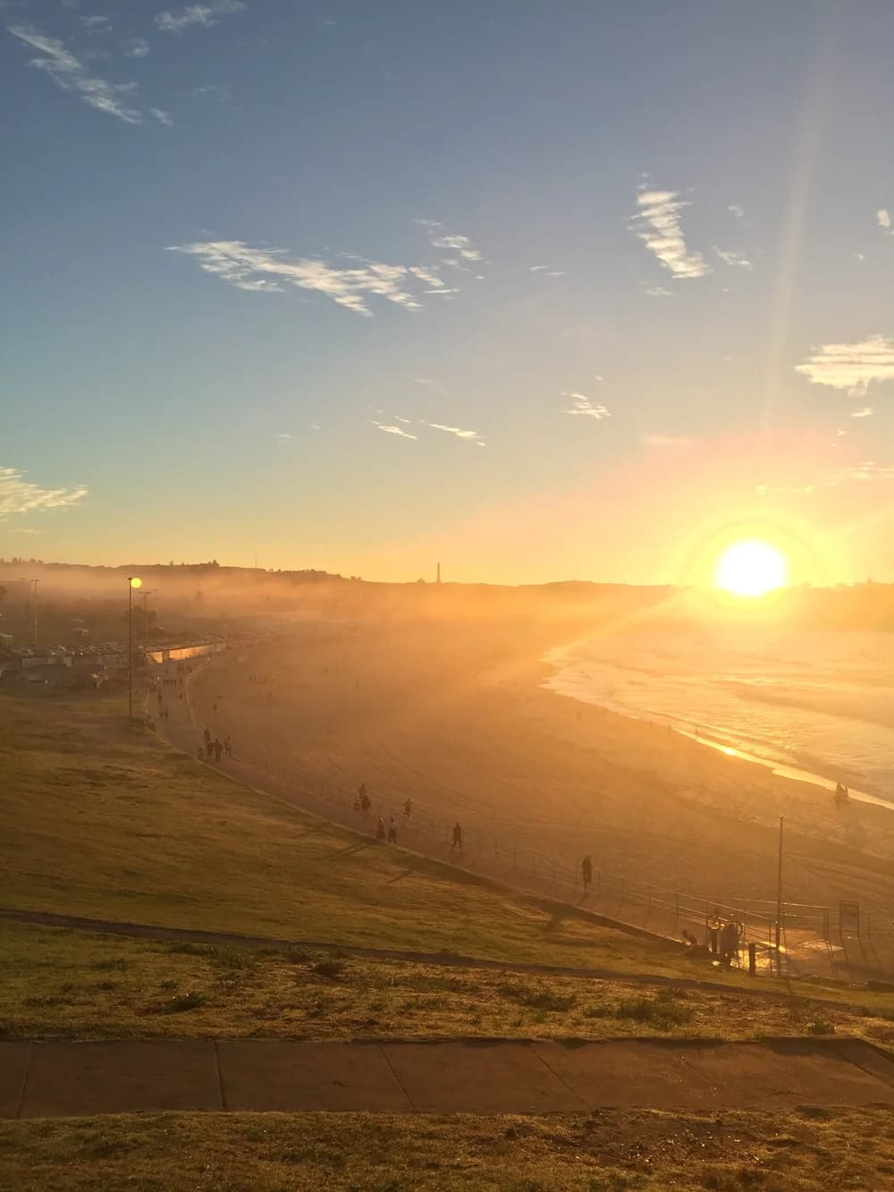 Guide to Metal Detecting at Bondi Beach