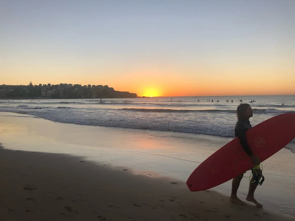 Por qué Bondi Beach es tan famosa: historia, fama y cultura
