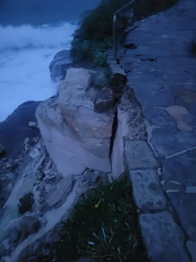 Storm chaos forces closures around Bondi Beach